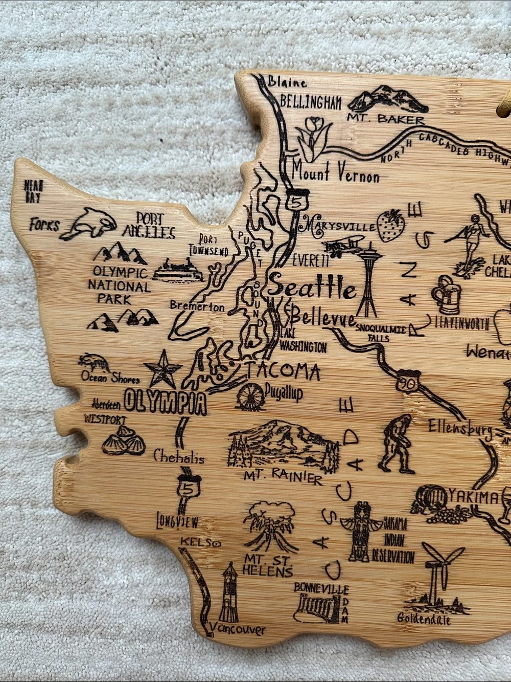 Totally Bamboo Destination Washington State State-Shaped Serving Cutting Board
